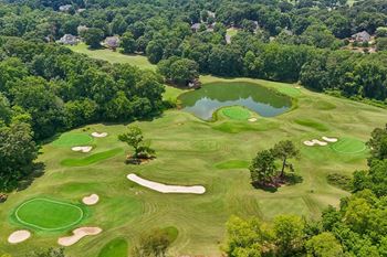 Minutes from chateau elan, dining, and local wineries